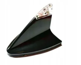 pletwa-rekina-podswietlana-g7n02-antena-samochodow