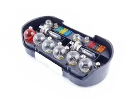 zestaw-zapasowych-zarowek-i-pomocniczych-2x-h7-12v-55w-30-elementow