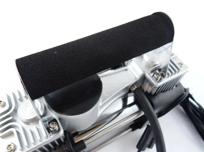 kompresor-samochodowy-do-kol-2-tloki-150psi-12v-stan-nowy