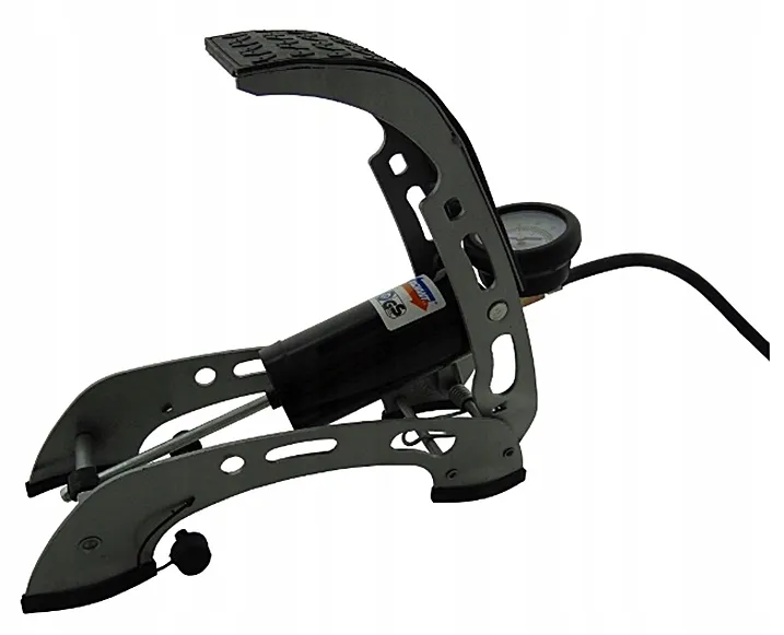 nozna-z-manometrem-samochodowa-rowerowa-pompka-p5x