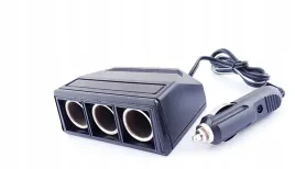 trojnik-g9x24-rozgaleziacz-do-gniazda-zapalniczki