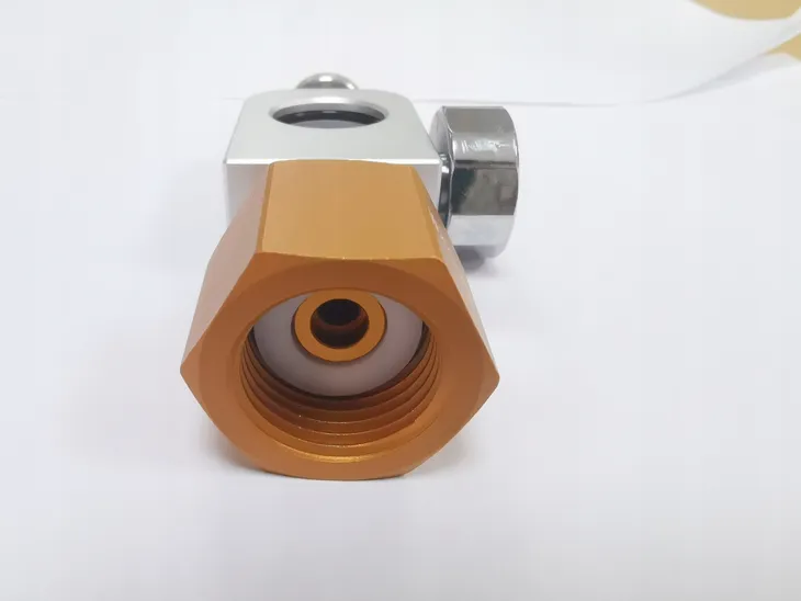 przetoczka-do-sodastream-quick-connect-pink-system-stan-nowy-marka-bez-marki