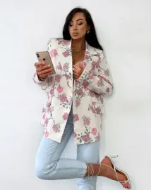 marynarka-oversize-z-poduszkami-w-kwiaty-la-milla