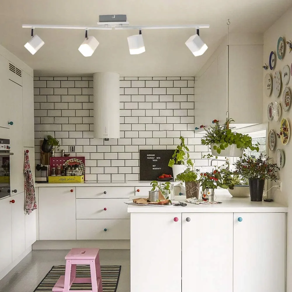 reflektor-sufitowy-led-1600lm-3000k-stan-powystawowy