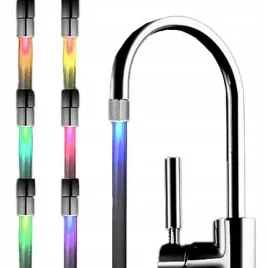 swiecacy-perlator-led-ze-wskaznikiem-temperatury-zmieniajacy-kolory-led-rgb