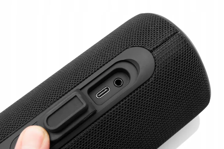 jvc-glosnik-bt-xs-e423b-black-waga-produktu-630-g