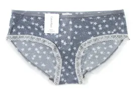 majtki-damskie-calvin-klein-figi-szere-w-gwiazdki