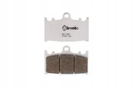 zestaw-klockow-hamulcowych-hamulce-tarczowe-brembo-07ka13la