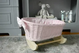 kolyska-dla-lalek-kolor-rozowy