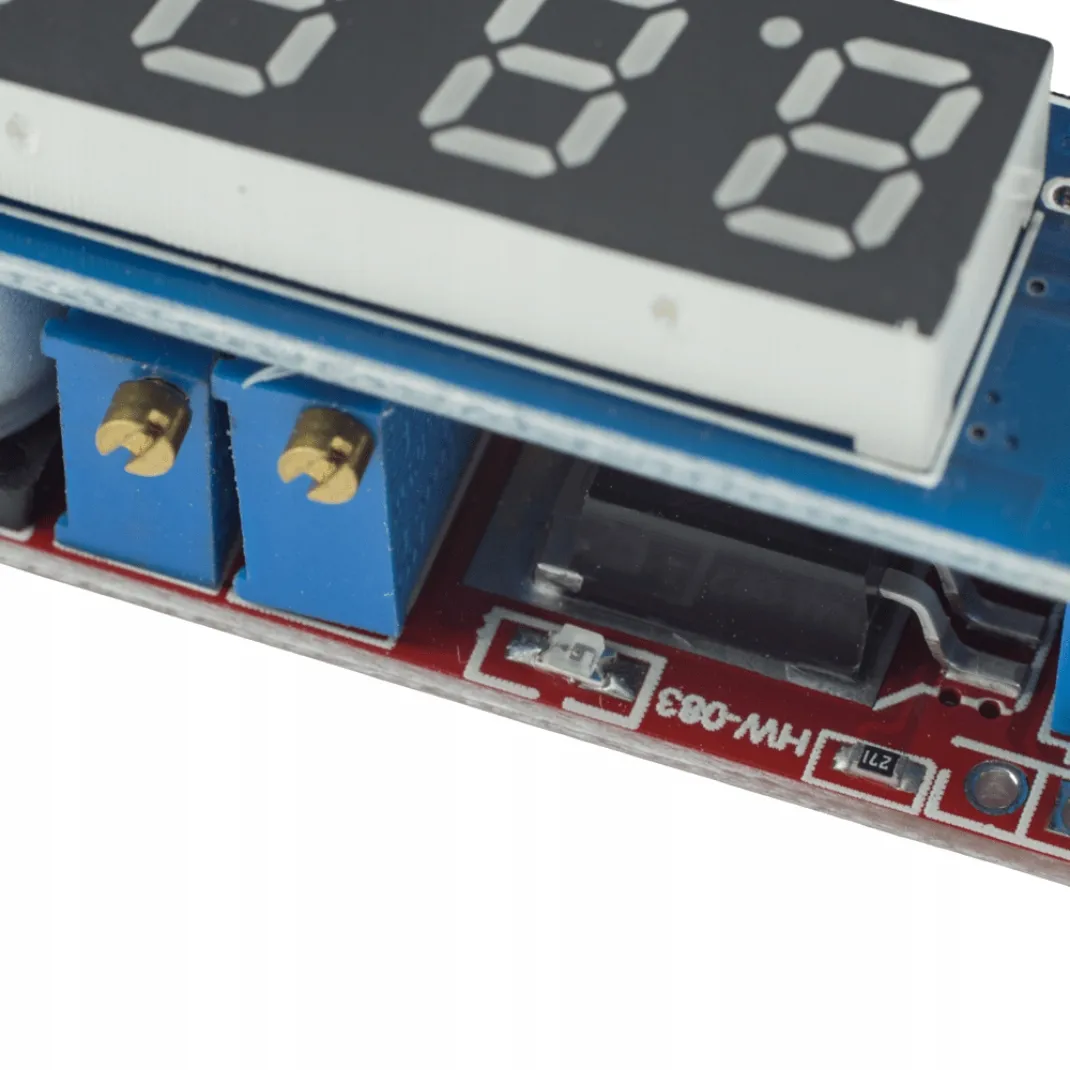 przetwornica-step-down-xl4015-5a-dc-dc-woltomierz