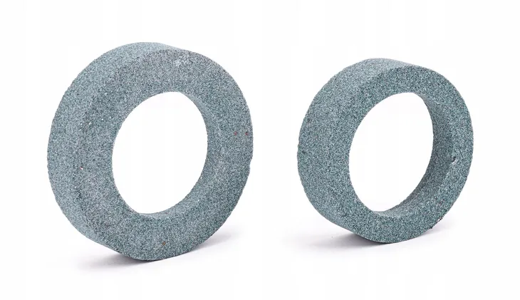 ostrzalka-do-wiertel-70w-73470-moc-70-w-waga-narzedzia-1-8-kg