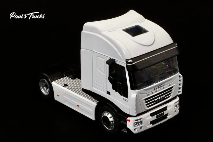 iveco-stralis-1-43-ixo-stan-nowy