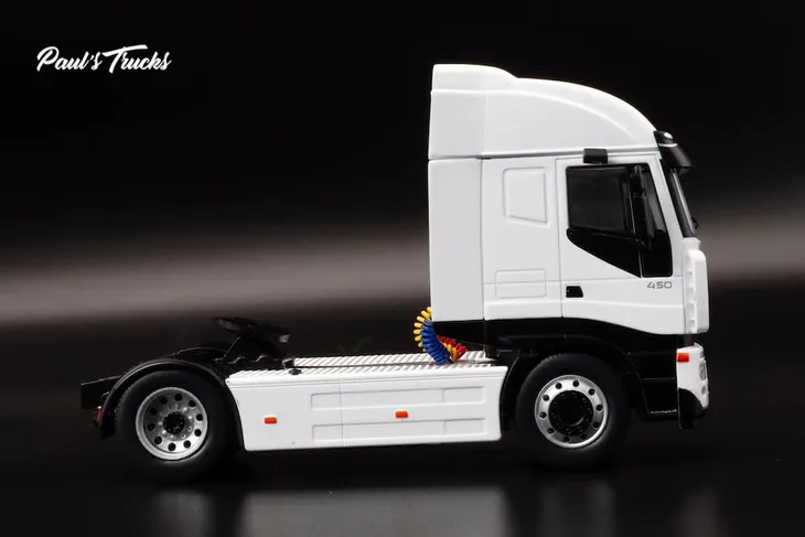 iveco-stralis-1-43-ixo-marka-ixo