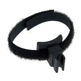 uchwyt-mikrofonowy-na-mikrofon-do-fletu-klarnetu-oboju-ovid-cc100