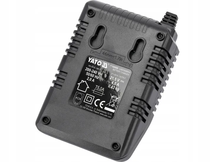 yato-ladowarka-inteligentna-18v-24-45a-stan-nowy-kod-producenta-yt-828500