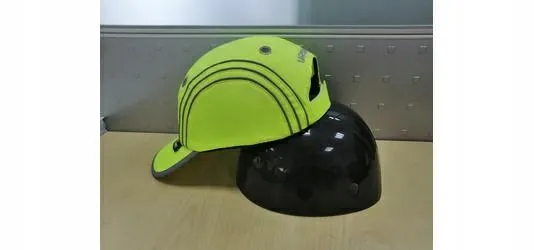 beta-czapko-helm-ochronny-zolty