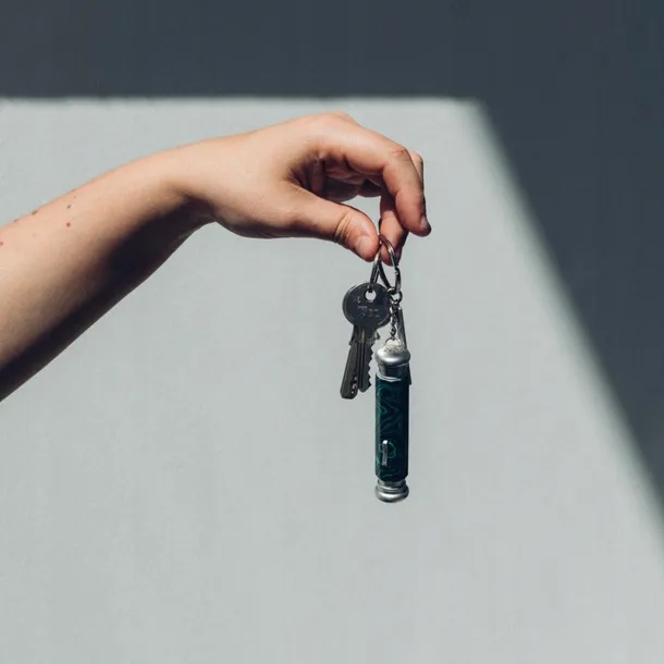 harry-potter-brelok-do-kluczy-z-latarka-stan-nowy