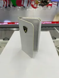 etui-z-klapka-do-iphone-5-5s-lamorghini-biale