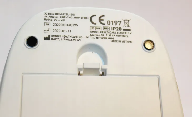 omron-cisnieniomierz-m2-basic-hem-7121j-e-cechy-dodatkowe-brak