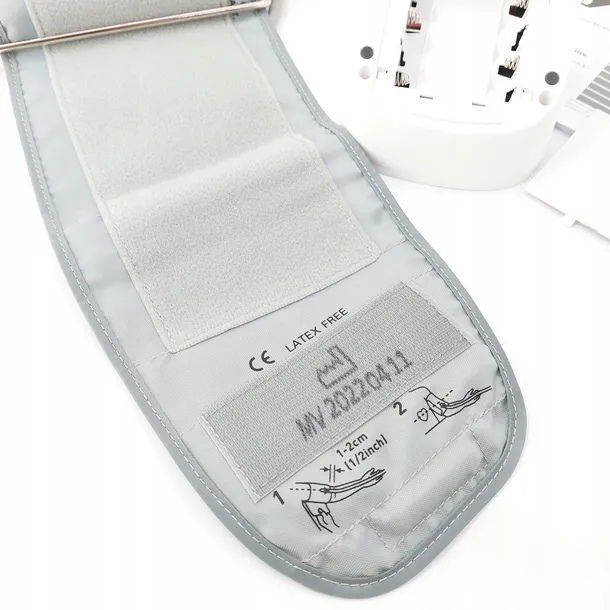 omron-cisnieniomierz-m2-basic-hem-7121j-e-zakres-pomiaru-cisnienia-krwi-20-280-mmhg