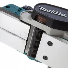 strug-do-drewna-makita-dkp180z