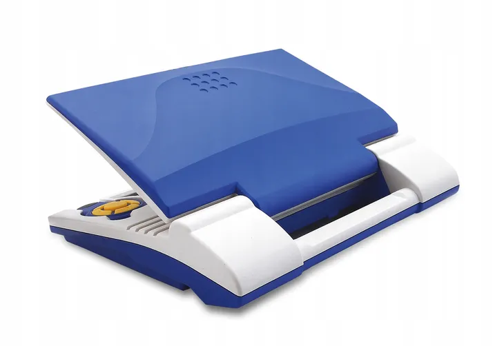 laptop-edukacyjny-bohater-brak