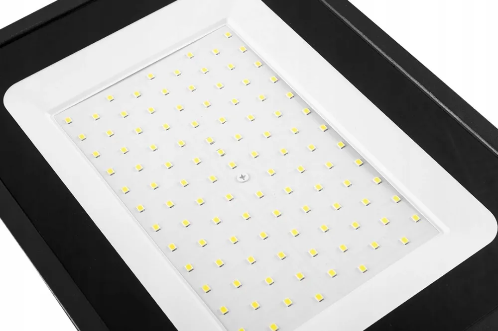 reflektor-smd-100w-8000-lm-230v-stan-nowy