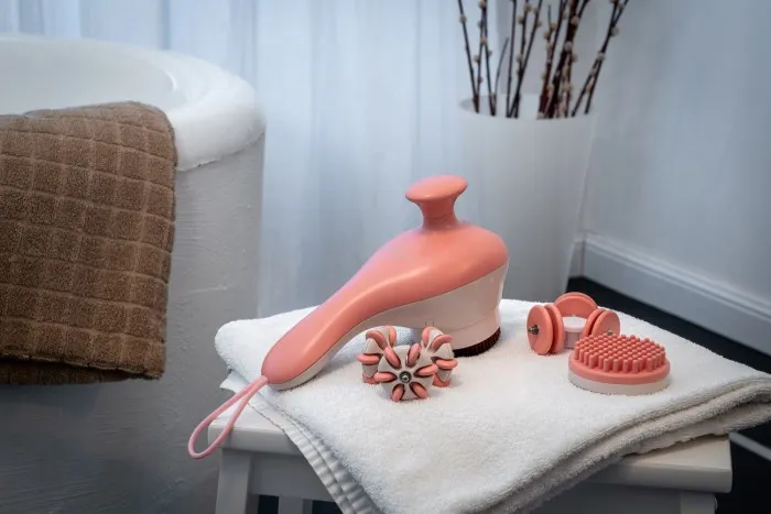 ac-950-masazer-do-celulitu-medisana-stan-nowy