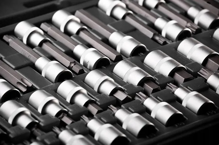 zestaw-bitow-torx-49-szt