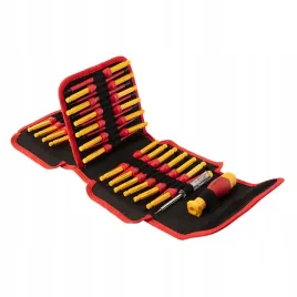 koncowki-wkretakowe-z-uchwytem-1000v-50-szt