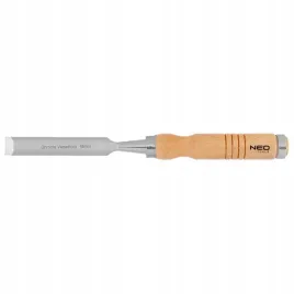 dluto-18-mm-crv-uchwyt-drewniany