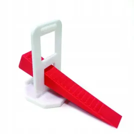 zestaw-do-poziomowania-plytek-50szt-klipsow-i-50szt-klinow