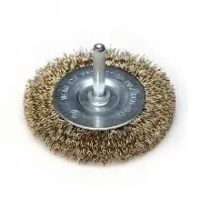 szczotka-druciana-tarczowa-mosiadzowana-63mm-z-trzpieniem