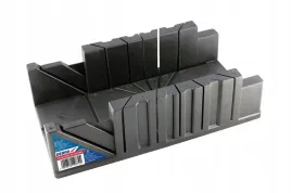 skrzynka-uciosowa-plastikowa-320x120x75mm-45