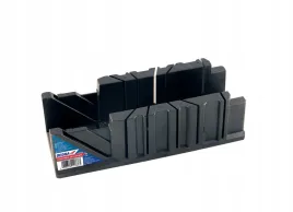 skrzynka-uciosowa-plastikowa-233x53x56mm-2