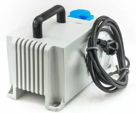 transformator-separacyjny-przenosny-w-obudowie-250w-230-230-pfs250