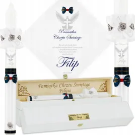 swieca-i-szatka-do-chrztu-kw-pudelko-drewniane-na-swiece-grawer-biale