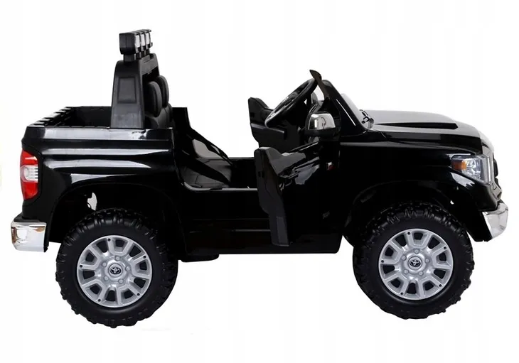 auto-na-akumulator-toyota-tundra-czarna-wiek-dziecka-3-lata