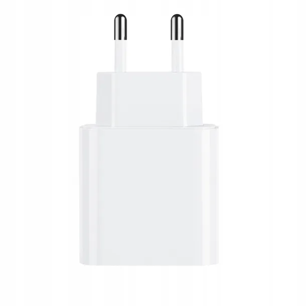 ladowarka-sieciowa-maxlife-usb-typ-c-zgodnosc-ze-standardem-quick-charge-2-0-quick-charge-3-0