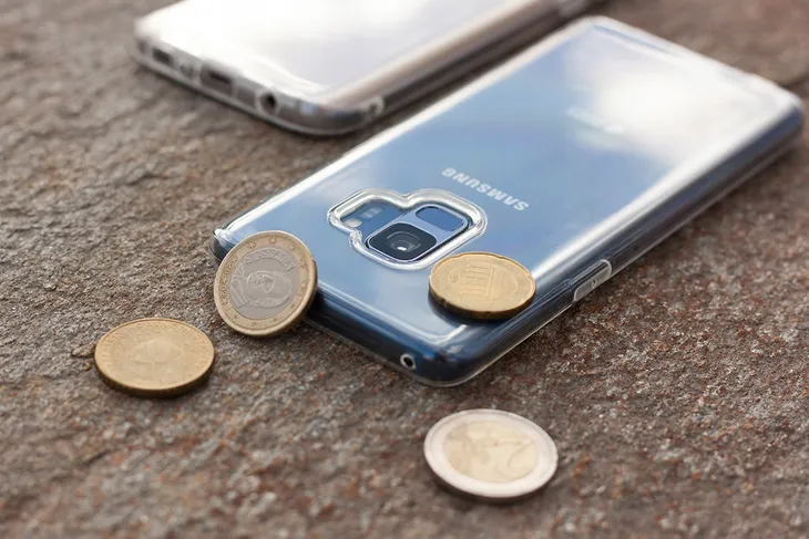 etui-plecki-3mk-do-samsung-galaxy-a20e-funkcje-ladowanie-indukcyjne-pochlanianie-wstrzasow