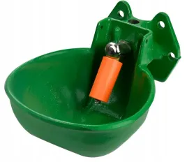 poidlo-dla-bydla-i-koni-zeliwne-z-zaworem-rurowym-2l-kerbl