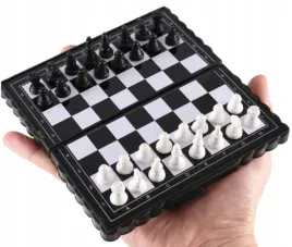 mini-szachy-warcaby-skladane-podrozne-poreczne-zabawka-gra