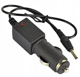 ladowarka-samochodowa-do-latarki-li-ion-42v-03a