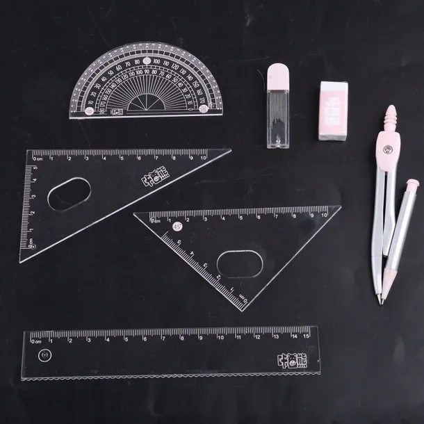 zestaw-do-matematyki-waga-z-opakowaniem-0-129-kg