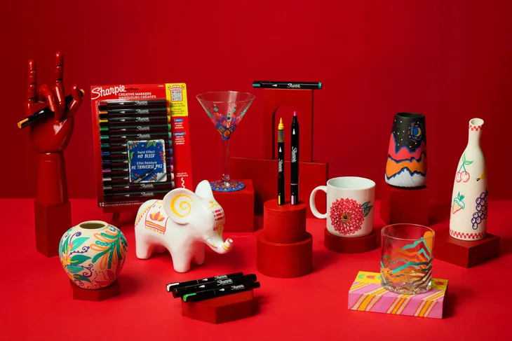 markery-artystyczne-sharpie-2szt-stan-nowy-rodzaj-akrylowy-dekoracyjny-do-drewna-do-kartonu-do-metalu-do-papieru-do-plastiku-do-szkla-wodny