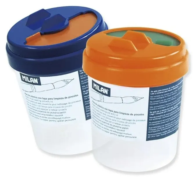 pojemnik-na-wode-milan-rodzaj-kubek-do-farb