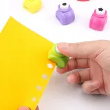 dziurkacz-ozdobny-5cm-kolo-stan-nowy-kolor-wielokolorowy