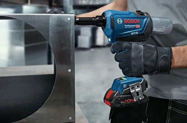 bosch-nitownica-grg-18v-16-c-stan-nowy-zasilanie-akumulatorowe