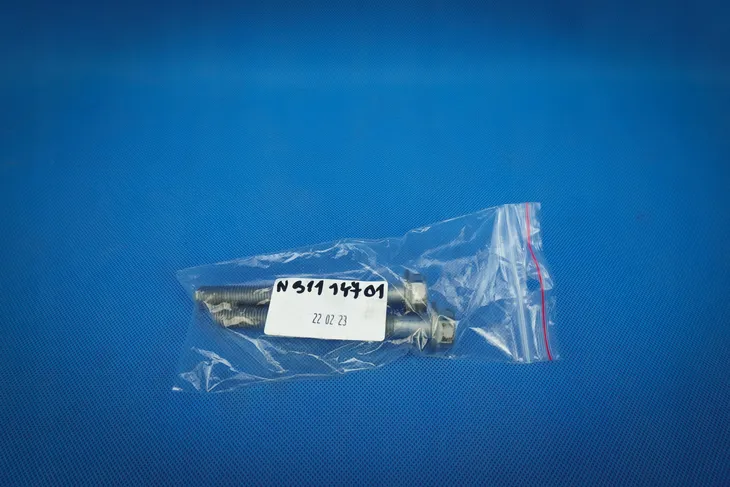 sruba-audi-a4-16-vag-n91114701-jakosc-czesci-zgodnie-z-gvo-o-oryginal-z-logo-producenta-samochodu-oe