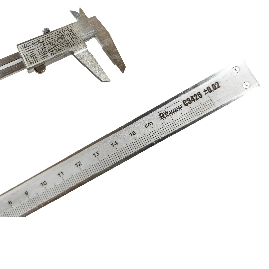 suwmiarka-analogowa-noniuszowa-150-mm-ze-stali-nierdzewnej-inox-002mm-etui-stan-nowy